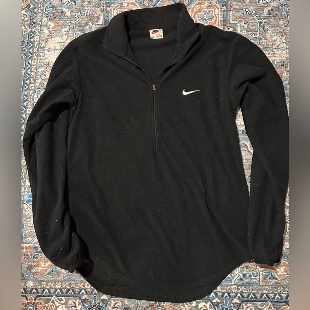 Nike Women’s Black Pullover